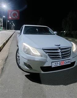 جنسس G70